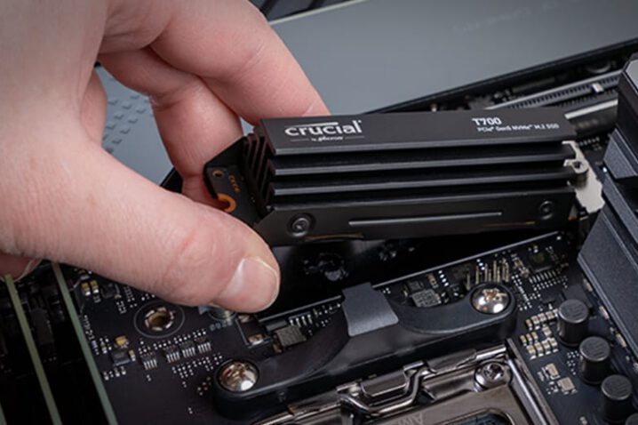Crucial T700 SSD Suffers from Early Firmware Bugs